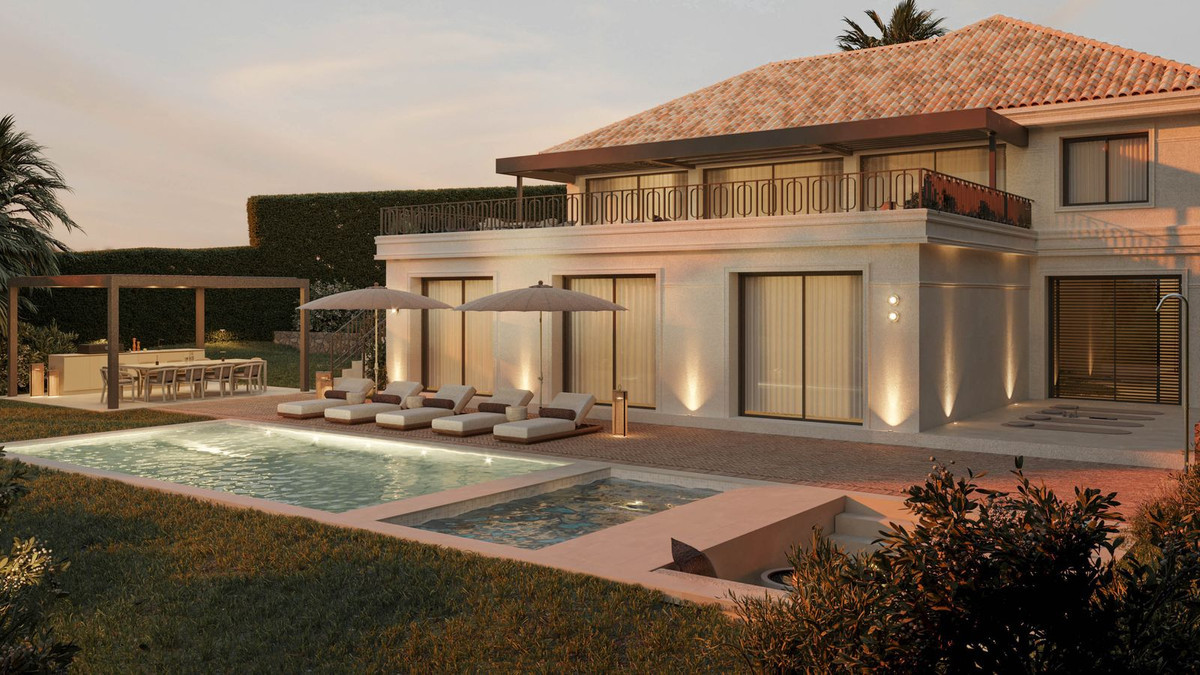 4 Bedroom Detached Villa in Nueva Andalucía