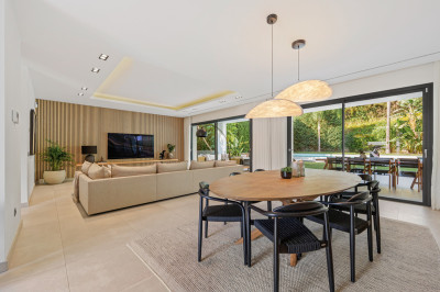 5 Bedroom Detached Villa in Nueva Andalucía