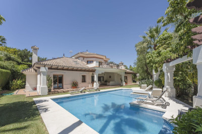 6 Bedroom Detached Villa in Nueva Andalucía
