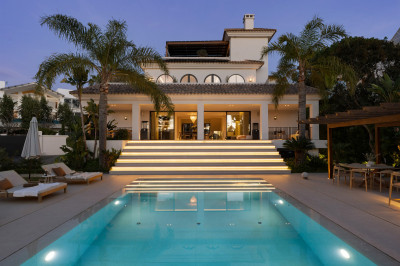 6 Bedroom Detached Villa in Nueva Andalucía