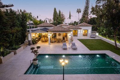 5 Bedroom Detached Villa in Nueva Andalucía