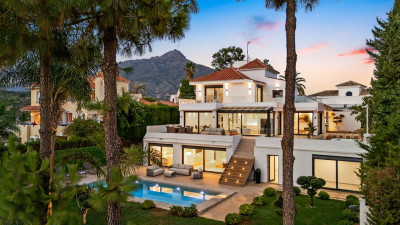 4 Bedroom Detached Villa in Nueva Andalucía