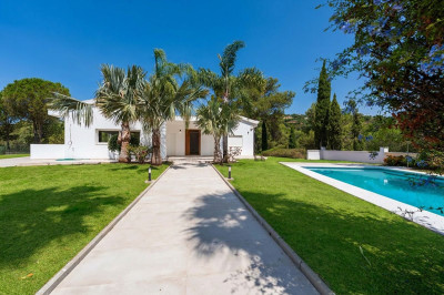 5 Bedroom Detached Villa in El Madroñal